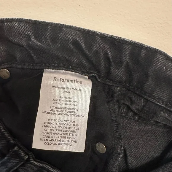 Reformation Wilder High Rise Wide Leg Jeans - Black size 26 - Picture 6 of 6